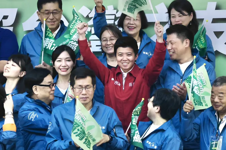 社民黨台北市議員苗博雅日前正式與民進黨合作參選立委，今天也出席信賴台灣之友會成立大會。林林攝