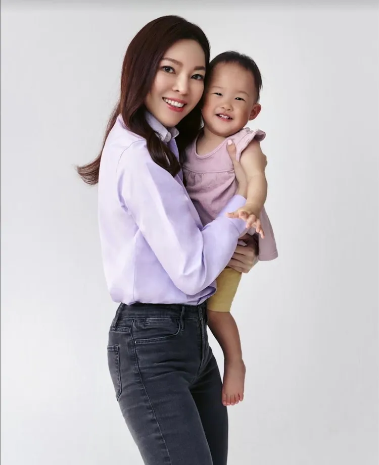 曾馨瑩擔任「早產兒基金會」防護大使。