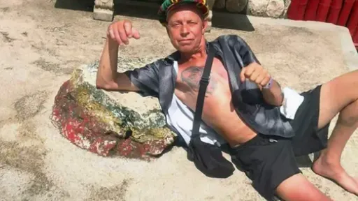 遊客挑戰狂飲21杯雞尾酒　結果喝12杯他就沒命了