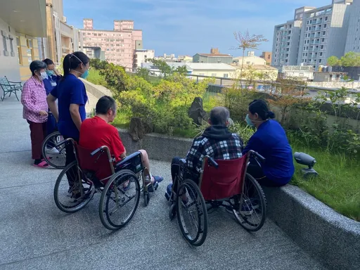 四大新制7月上路!住宿機構補助調高每年12萬元 急診和門診藥費雙漲