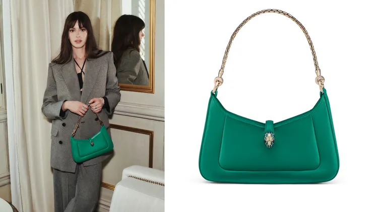 在安海瑟薇的演繹下，凸顯了寶格麗秋冬以Kaleidoscopia為主題呈現的繽紛樣貌；Serpenti Baia鮮豔祖母綠色小牛皮肩背包，7萬9400元。品牌提供