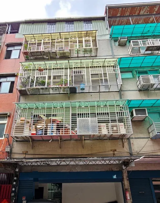 7月大女嬰疑趴睡無呼吸心跳　老來得女遇憾事！49歲父太晚察覺送醫不治