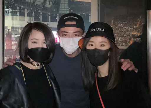 獨家直擊|封麥天后江蕙小巨蛋現芳蹤美成這樣 同框「皇上」霍建華林心如夫婦