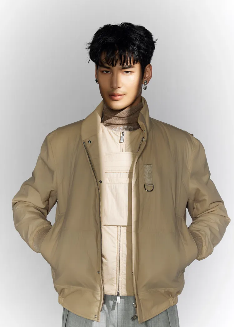 Apo（見圖）與Mile這對「螢幕CP」，皆因《黑幫少爺》一劇在亞洲收割到了極高的人氣。品牌提供