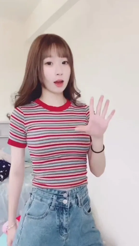 Hi~喜歡我跳的舞嗎？抖音@i_jou96 提供