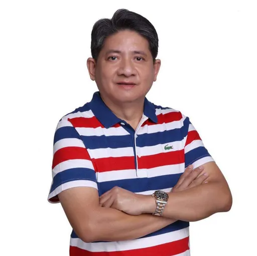 辱罵女記者「你X的X、給狗X」 菲總統顧問遭撤銷律師資格喊「不後悔」