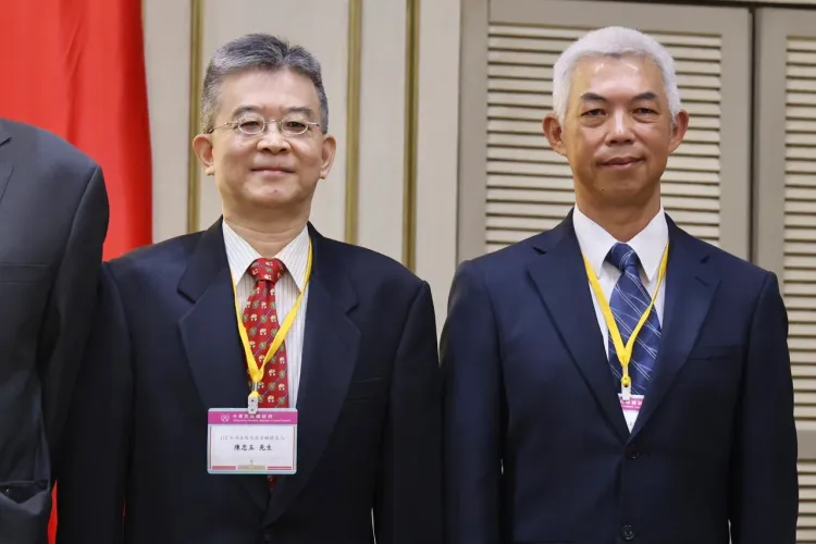 陳忠五（左）與尤伯祥（右）。資料照片 林林攝