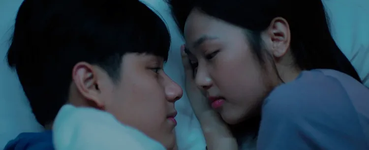 Nanon（左）、Film片中譜純純的愛。采昌國際提供