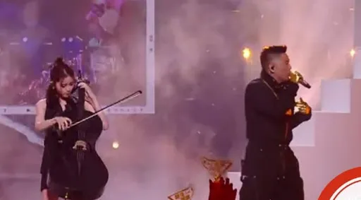 歐陽娜娜助陣《說唱對決》被諷「嗓音撐不起來」　他跳出來護花反嗆酸民