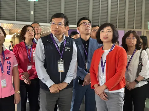 台中機場旅客3年大減近7成 先開日韓包機!王國材:1年回復14條航線