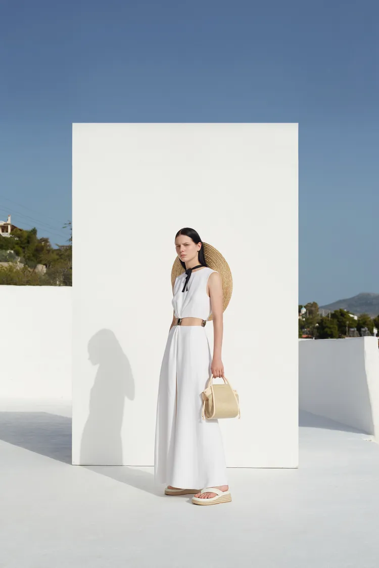 Charles & Keith以編織、印花鞋包作為夏季的美好配搭。品牌提供