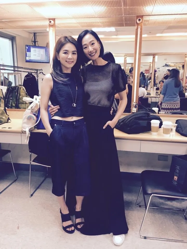 當「芙蓉」陸明君（右）遇見「百合」Ella。翻攝陸明君臉書