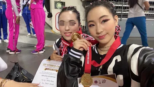 小S被大女兒弄哭了!韓國舞蹈大賽一舉摘金