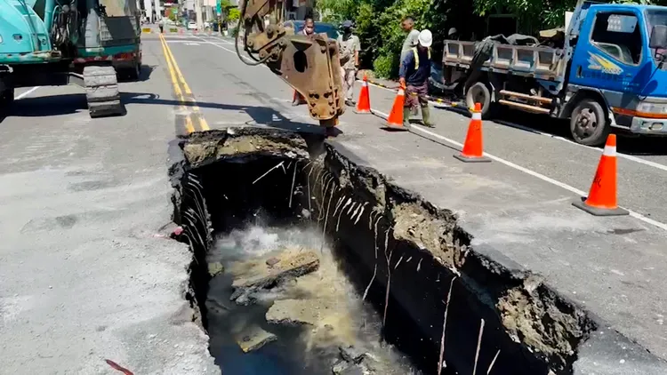 工務局派員前往處理。讀者提供