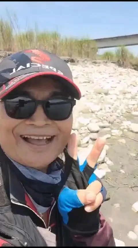 沈文程自拍報平安。沈文程提供