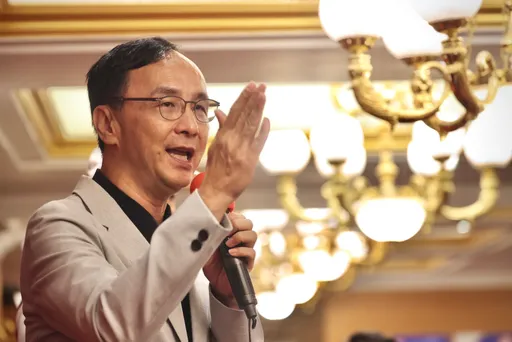 「兩岸相處應像家人！」　朱立倫：同文同種不要變仇人