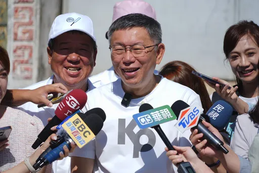 民眾黨側翼動最大「衝出柯文哲好感度」　藍營出現被吞噬隱憂