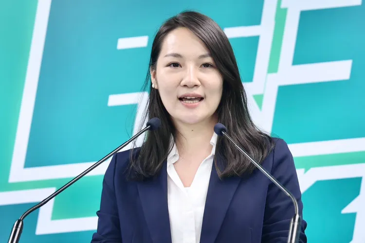 有基層幕僚經驗的詹紀緹間對決國民黨前立委徐欣瑩。林林攝