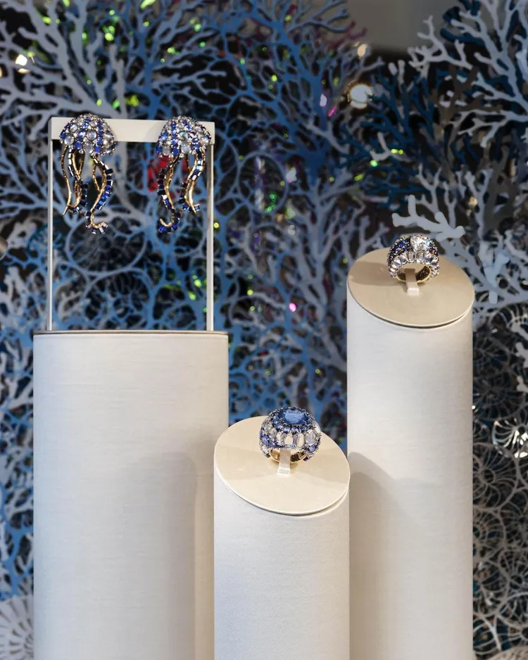Blue Book系列「幻海秘境」高級珠寶，汲取傳奇設計大師Jean Schlumberger經典作品為靈感，以7大篇章重現其充滿奇幻魅力的海底世界。翻攝tiffanyandco IG