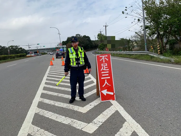 6月22日國3南下大溪匝道實施高承載。大溪警分局提供