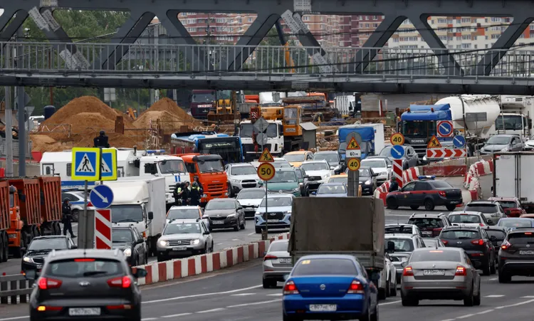 反恐機制下路上攔檢增加，莫斯科交通大亂。路透社