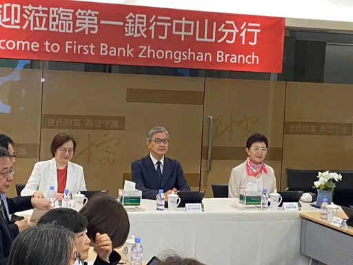 重啟服貿幫助金融業? 黃天牧:銀行對中國曝險逐年降低