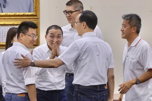 侯友宜不知中常委名字! 曾銘宗緩頰:不熟的我也叫不出來