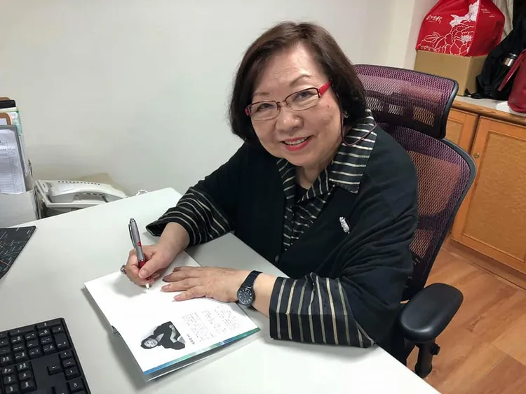 家屬在臉書發文證實，席慕德睡夢中安詳離世。翻攝自席慕德臉書