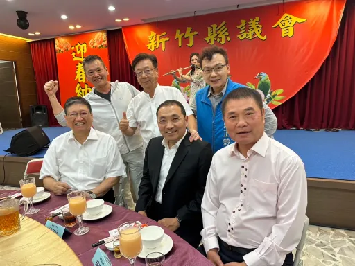 侯友宜拜會鍾東錦秀「厚友誼」! 民進黨批不顧市政「何不乾脆辭市長」