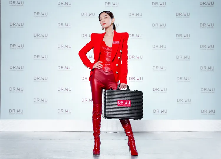 Ella自認是非常認真勤勞保養的女藝人。品牌提供