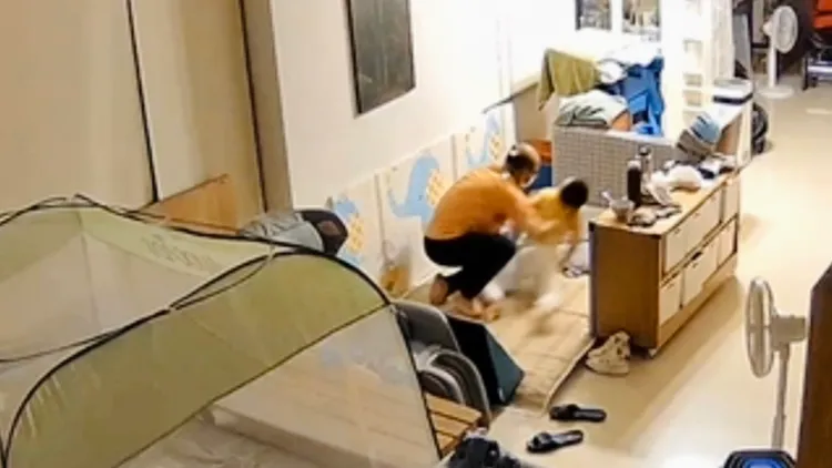 家長發現孩子全身有一塊塊瘀青，查看家中監視器發現居服員惡行。林燕祝提供