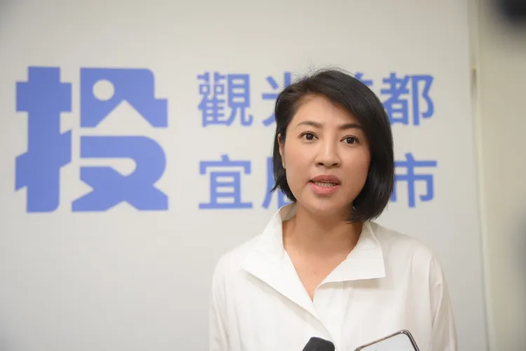 南投縣長許淑華表示，未來將透過船票電子化，改善日月潭船票銷售秩序。縣府提供