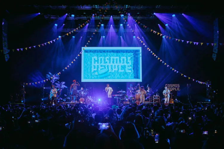 宇宙人《2023 夏季巡迴演唱會》台北場熱力開唱。相信音樂提供