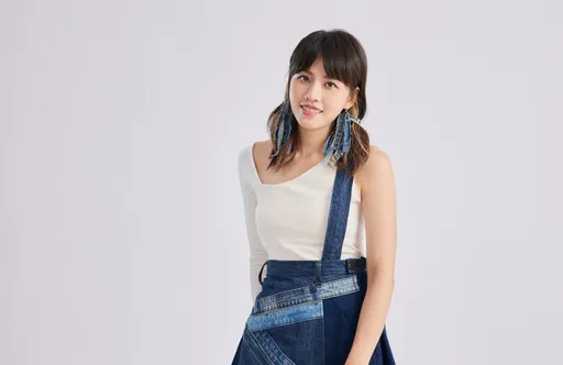 YouTube创下近3000万点击创作女歌手近况曝光 松口认了「常捡垃圾回家」