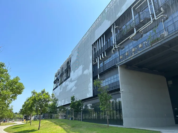 綠能產業園區鄰近沙崙科學城，將形成產業聚落。經發局提供