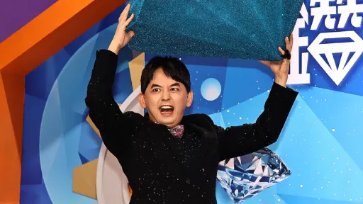 黃子佼自曝母出軌!10歲目睹跟小王激戰 國中親密男同學「有點變態」