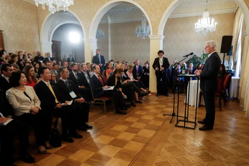 捷克總統同框吳釗燮 籲各國團結支持台灣