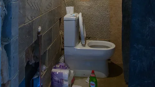 34歲女「馬桶沖嬰屍」堵住了 遺棄屍體罪獲不起訴