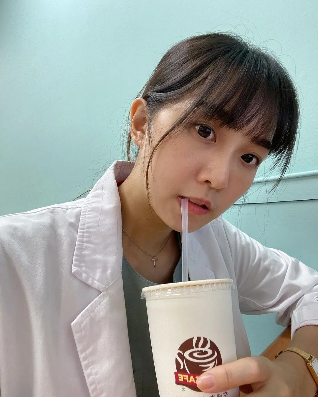 雅薇說,發文不是想得到大家的關心,覺得是該傳達健檢早期發現的重要性。翻攝自IG vivi_ocean