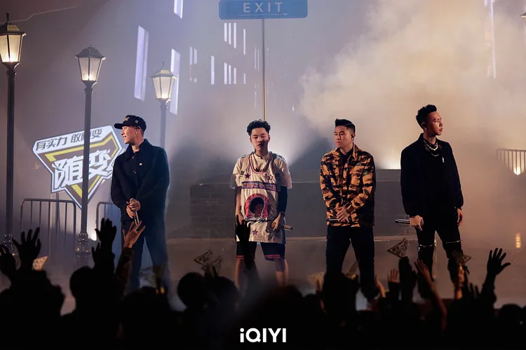 瘦子(左起)領軍李佳隆、歐陽靖、小春組小跑豬聯盟。愛奇藝提供