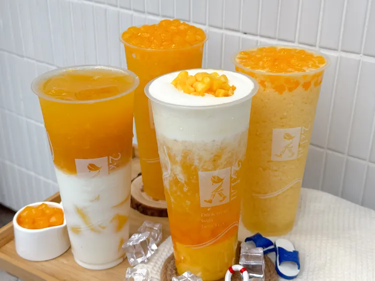 二口旅茶今年夏天一次推出4款芒果風味新品。業者提供