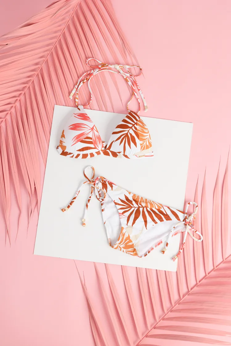 波波UP比基尼，2980元。品牌提供