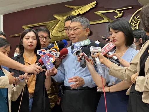 侯友宜不出席幼園餵藥專案報告惹議 柯文哲拜訪新北議會給了「5字」建議