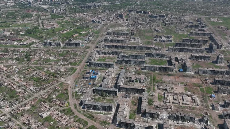 巴赫穆特。路透社