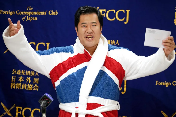 安村以「東尼」之名贏得英國觀眾喜愛。美聯社