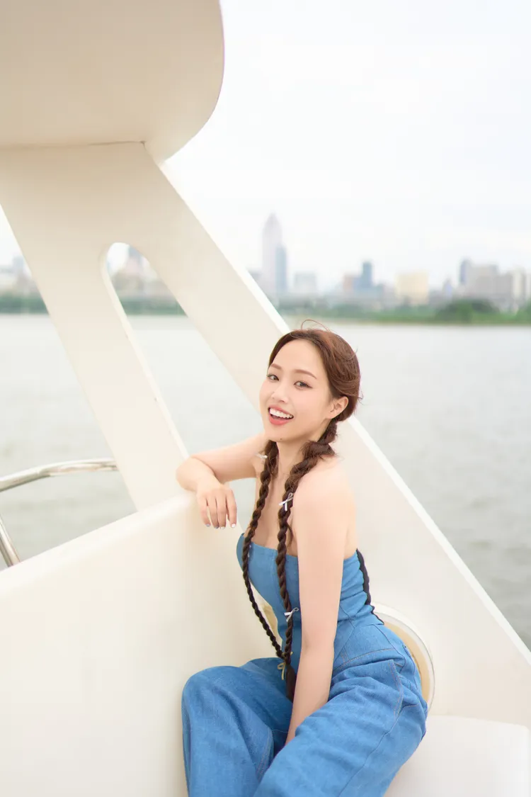 ANGIE（安吉）親曝過往被偷拍往事。索尼音樂提供