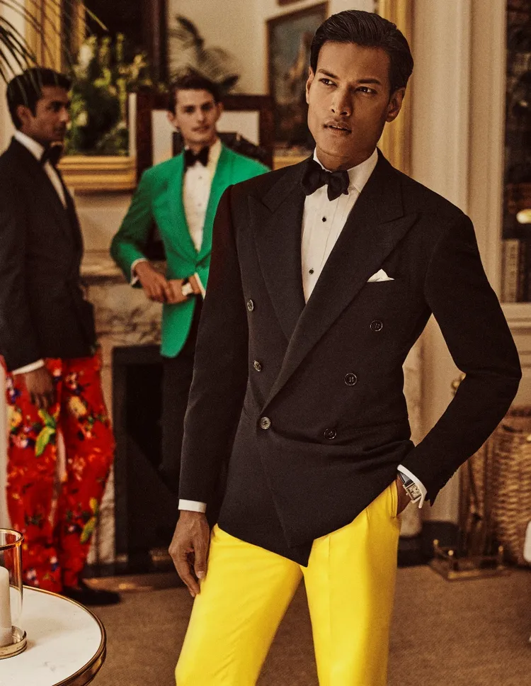 時隔4年再度重返米蘭男裝周官方日程的美國時尚品牌RALPH LAUREN，呈現了以「Ralph’s Dolce Vita」為主題的2024春夏頂級紫標男裝。品牌提供