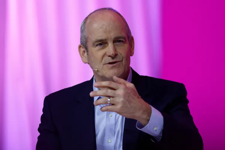 阿里巴巴董事兼總裁伊文斯6月15日在法國巴黎公開說明馬雲最新動態。路透社