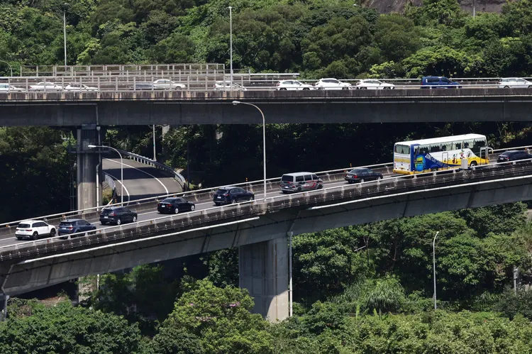 截至今天17時，國道交通量為76.8百萬車公里。資料照，林林攝