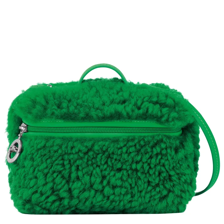 Le Pliage Xtra系列迷你毛絨斜背袋，1萬3600元。品牌提供